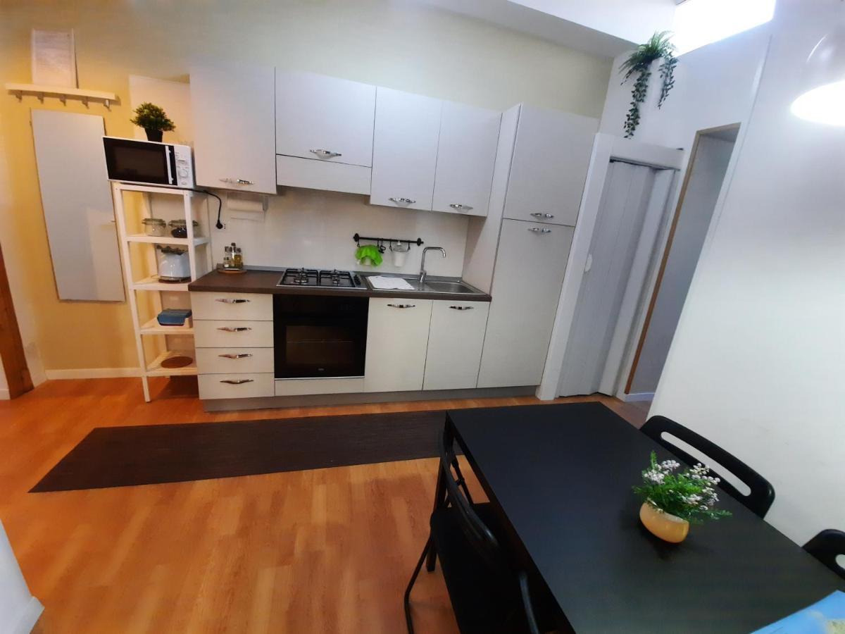 נאפולי Bellobello Rooms&Apartment מראה חיצוני תמונה
