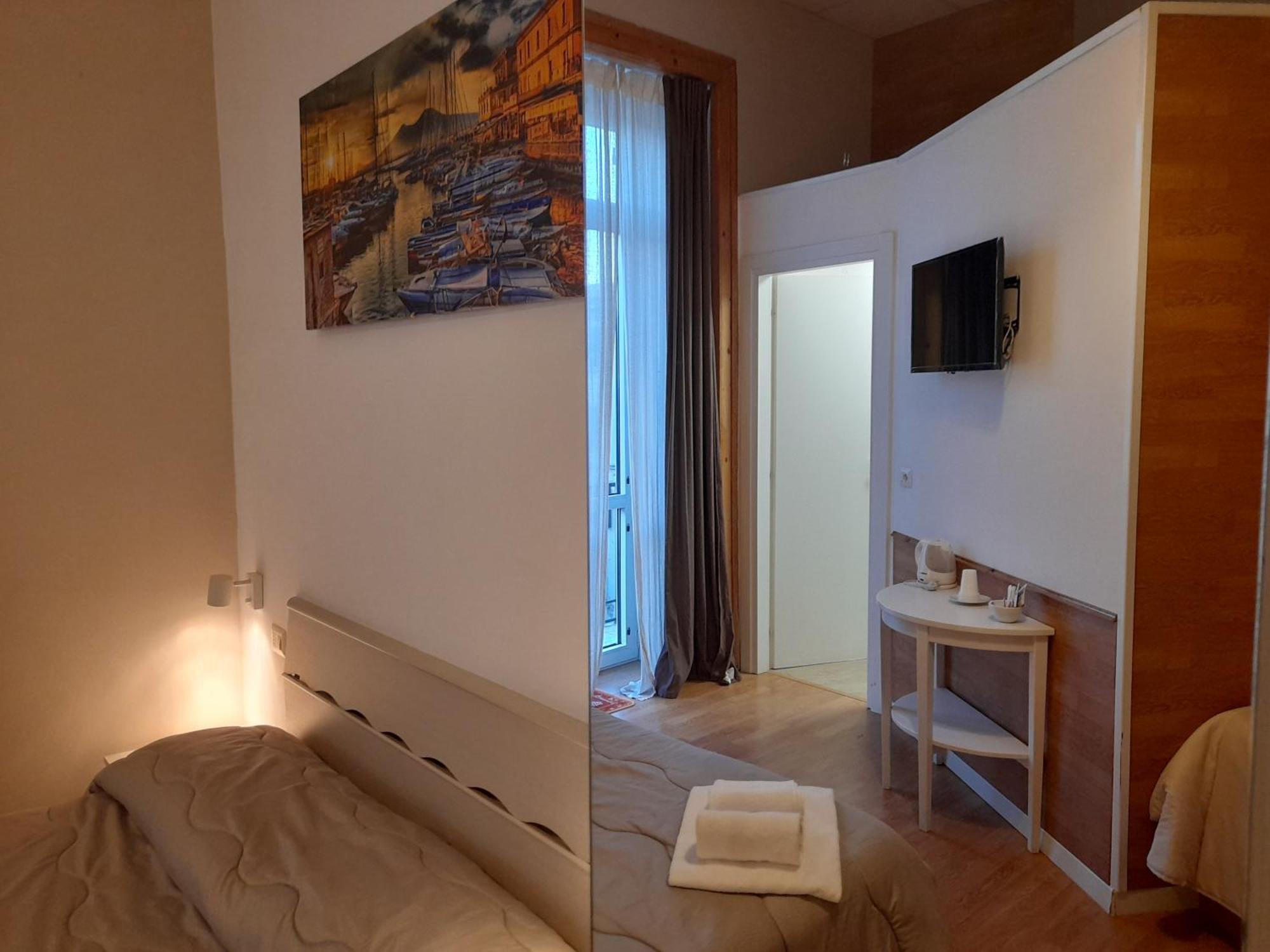 נאפולי Bellobello Rooms&Apartment מראה חיצוני תמונה