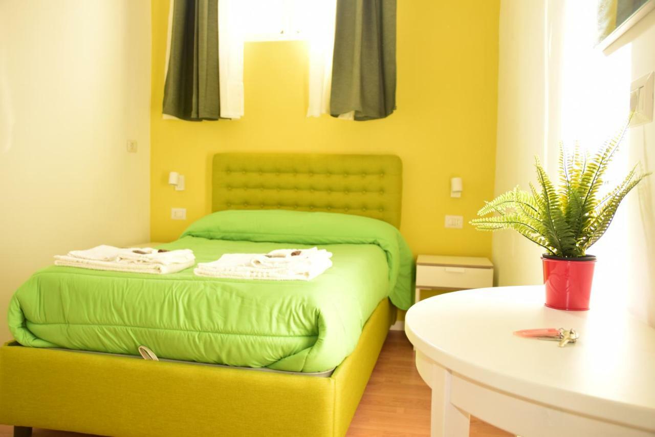 נאפולי Bellobello Rooms&Apartment מראה חיצוני תמונה